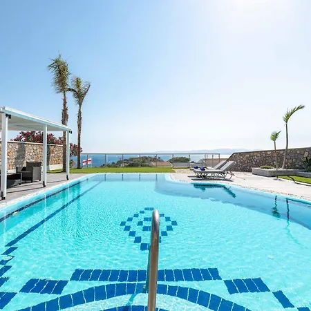 Tony's Place Pefkos * Pefki